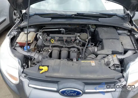 2013 Ford Focus Se z USA, uszkodzony, nr VIN 1FADP3F21DL348326